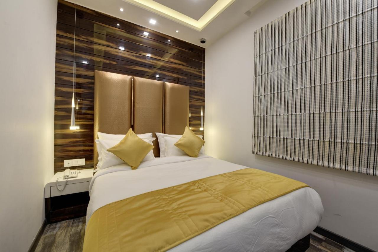 فندق Golden Tree نويدا المظهر الخارجي الصورة